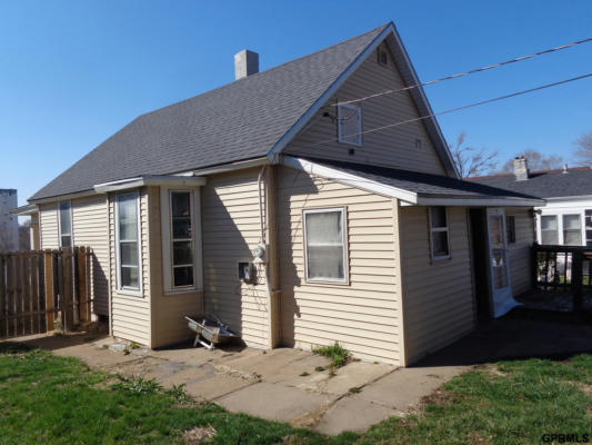 2915 S 26TH ST, OMAHA, NE 68105, photo 3 of 15